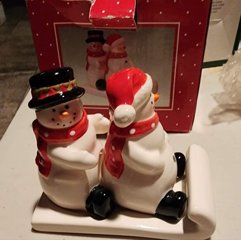 TII Vintage snowman salt and pepper shakers Sled NIB